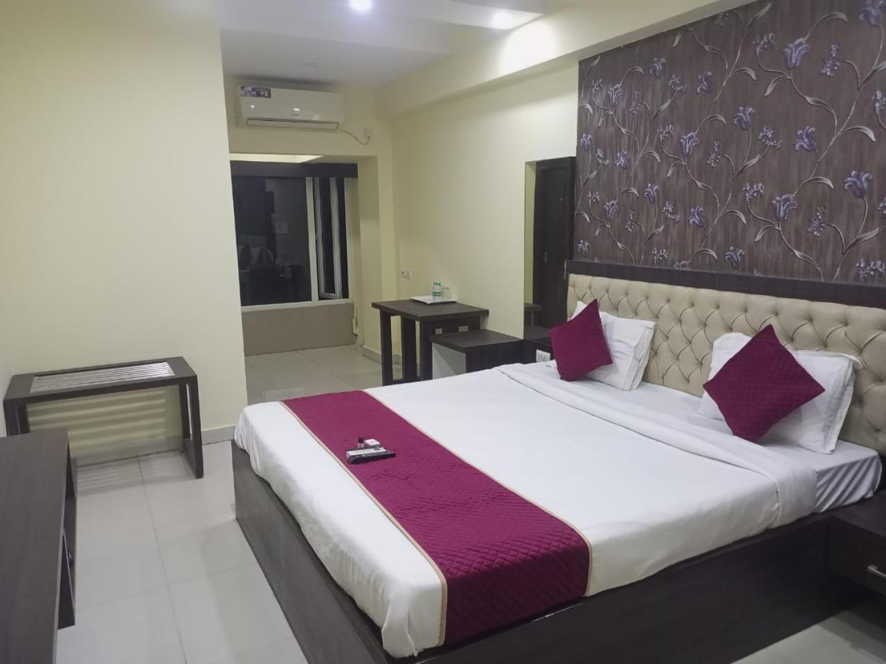 Hotel Eco Park New Town Dış mekan fotoğraf