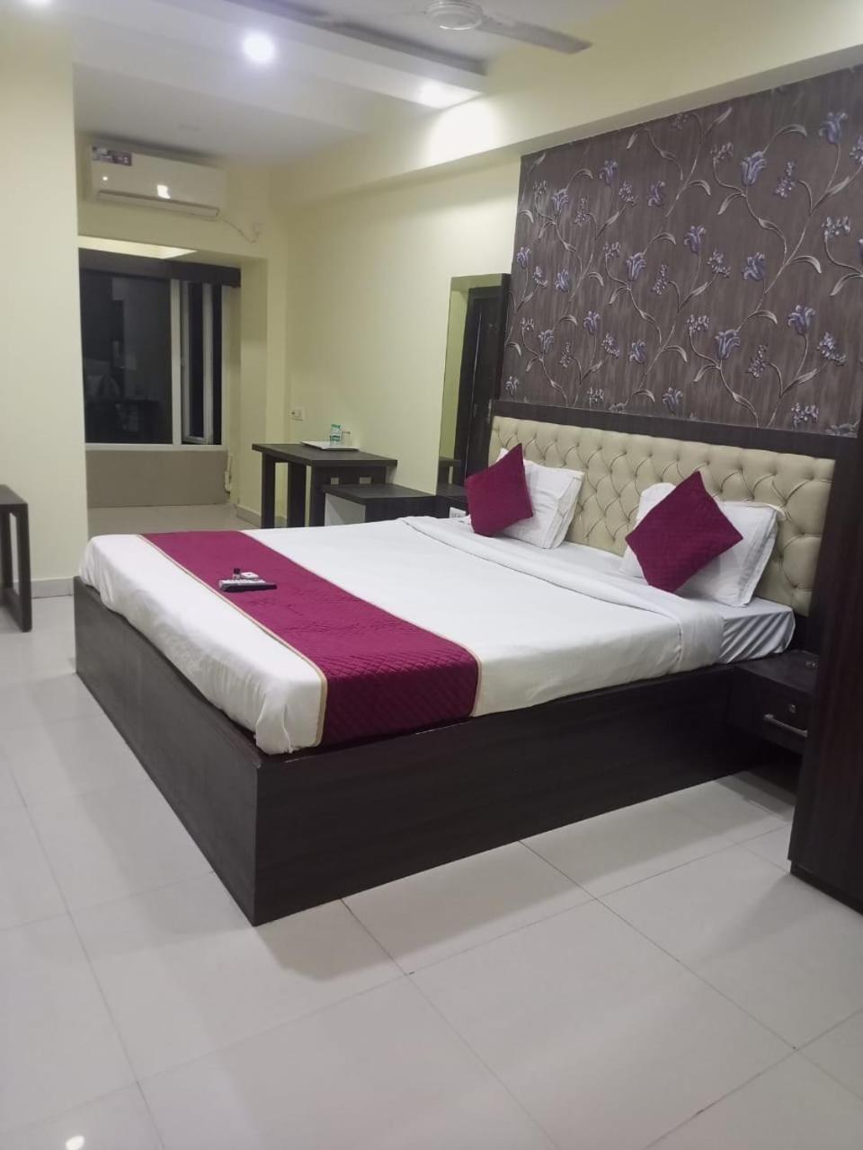 Hotel Eco Park New Town Dış mekan fotoğraf